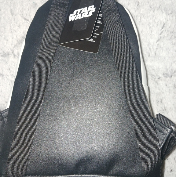 Star Wars - Picture 2 of 3